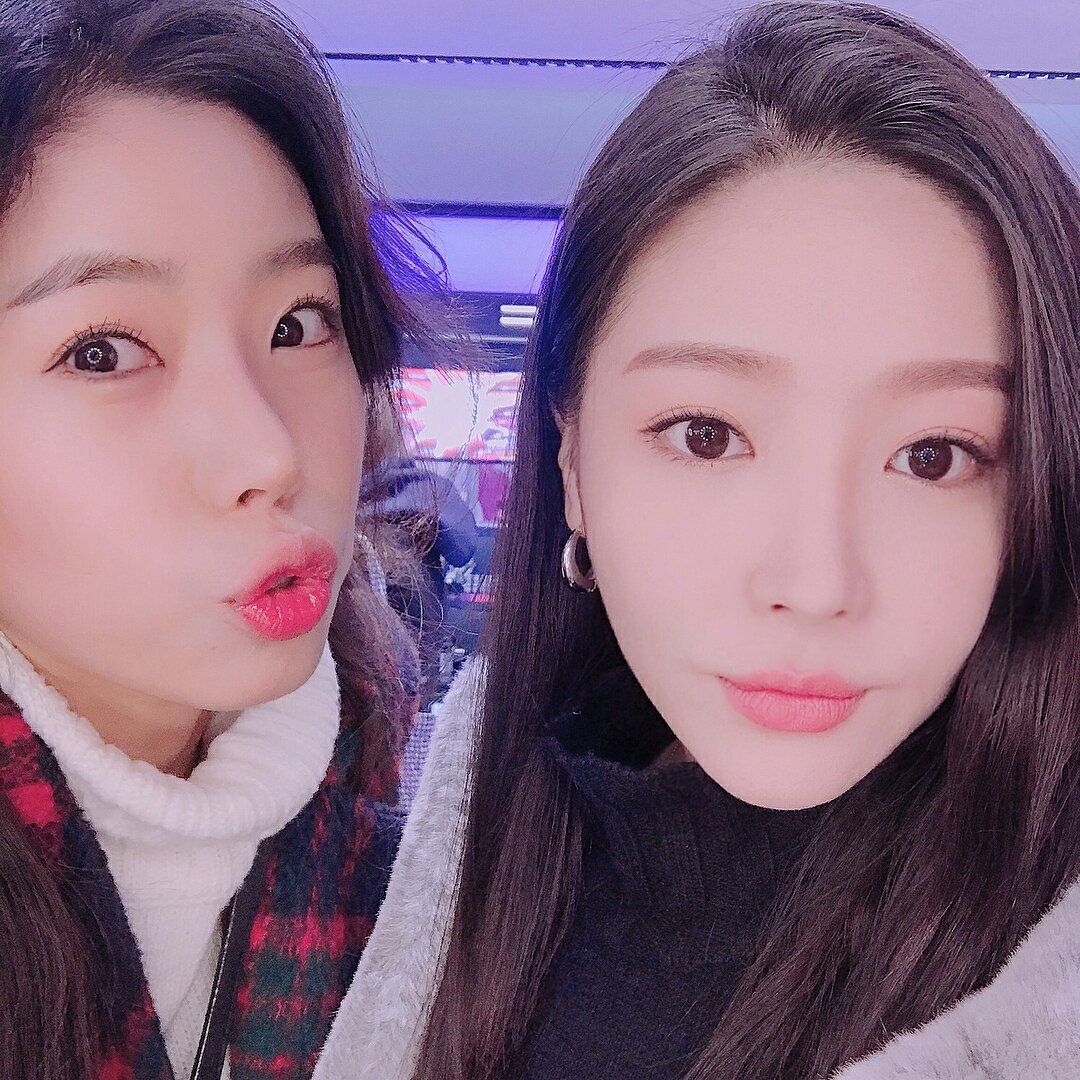 fansTwoXMexico's tweet photo. [IG] 
actualización de Eun con una amiga  ...
#TWOX #Doubling https://t.co/R0Dy0ITGkO
