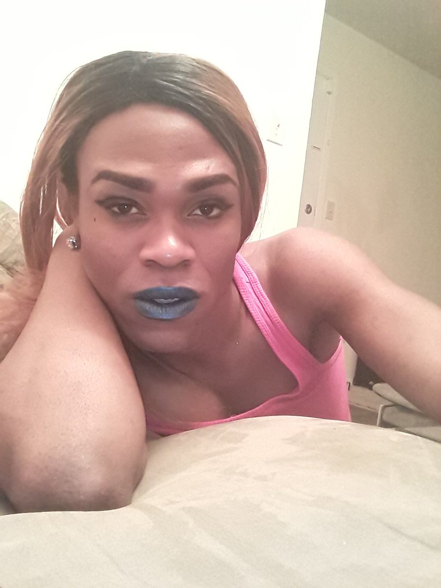 StaarlAdonyA's tweet photo. 🚨🤳🏿📀⏯
"Happy Humpday"
🔂#RETWEET #camgirl #skypeshows 
☆STAAR8OO☆
🚻👉🏿👌🏾💦🚹
#paypalshows 💲💱💲📸💲
https://t.co/gzDJQ9v45x
🌒🌑
#webcam 🎬⌨ #TsStaar #skylovescock 
🍆👙💦👅
@MZzSTAAR
@StaarAdonya
@tsstaarsky https://t.co/qGslzyILaS