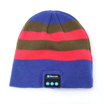 voyagerjaime's tweet photo. Beanie Hat with Built-In Wireless Bluetooth Headphones- keep your head warm &amp; allows you to listen to your music without having to wear additional headphones. Perfect for #gym, outdoor sports such as running, skiing, hiking, camping, #travelling and so on. https://t.co/SJDEwDZL3u https://t.co/KAw8bXYxJd