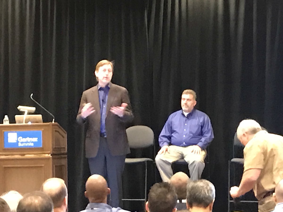 jenniadair's tweet image. 100+ at the @Cohesity session on Hyperconverged Secondary Storage #HSS #GartnerIO #GartnerDC