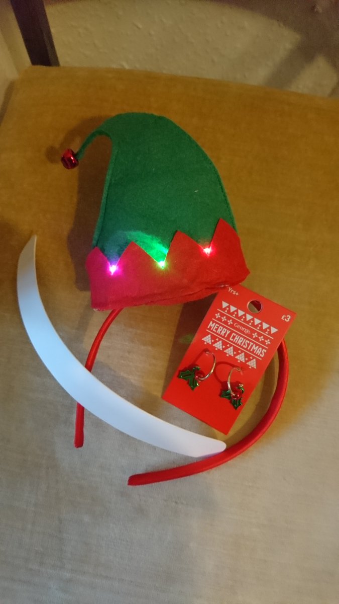 claremaclaren's tweet photo. Dog-collar. Check.
Christmas earrings. Check.
Twinkly elf hat. Check.
All systems go for #Christmas @stnicnewcastle Bring it on! #HowayInManger #GodWithUs #incarnationcelebration https://t.co/u6QZPQMbC0