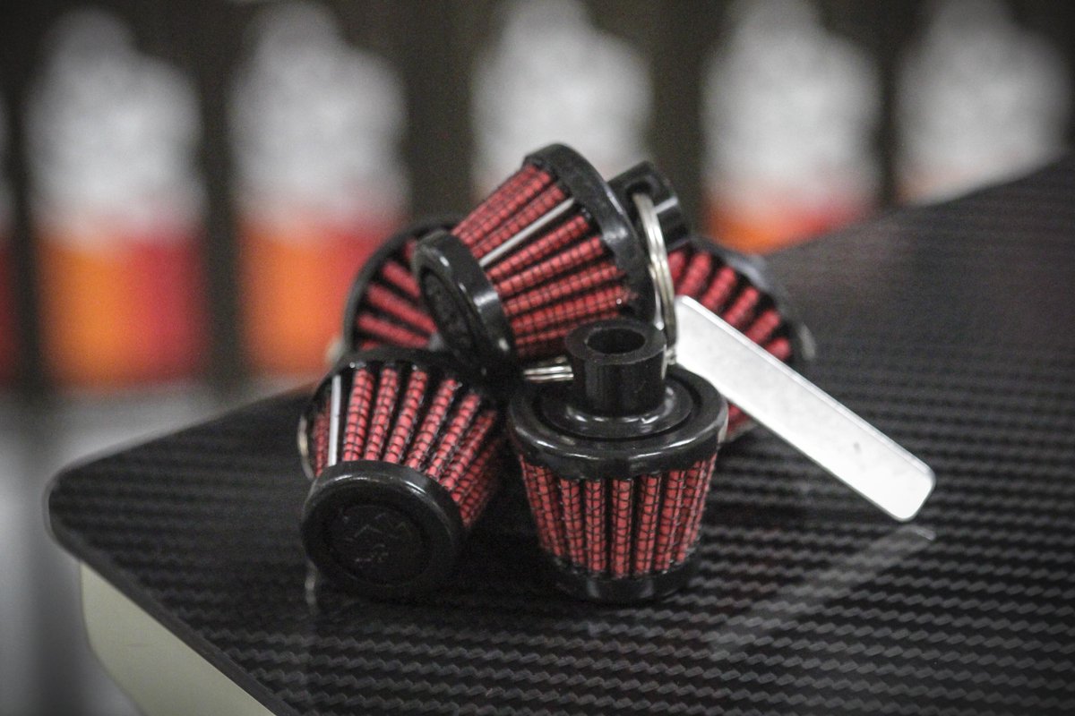 knfilters's tweet image. RT &amp;amp; follow us to enter to #WIN a K&amp;amp;N keyfob! #Sweepstakes #rtandwin #winit #giveaway #promo #sweeps #knfilters No purchase necessary. Void where prohibited. Ends 12/7/2017. Winners picked at random. Must be 18 to win. Us &amp;amp; Canada only.