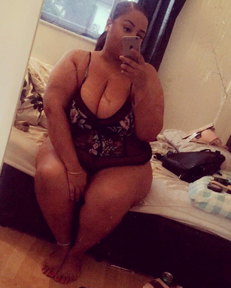 missamour_bbw's tweet photo. Yes i is a #badbbw #bbwbaddie #biggirls #plussize #biggirlsrock #winterwonderland #sizedontmatter #confidence #iloveme #missamour #fatgirlproblems https://t.co/ZVBCOCQ9CZ