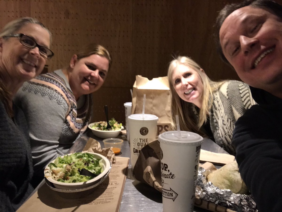 Chipotle fundraiser! Come join us! <a href="/JKniseley1/">joe kniseley</a> @FSS_Stem <a href="/FUESDSchools/">FUESD Schools</a> @Estacion6th <a href="/djfirstgrade/">Dee Jarvis</a>