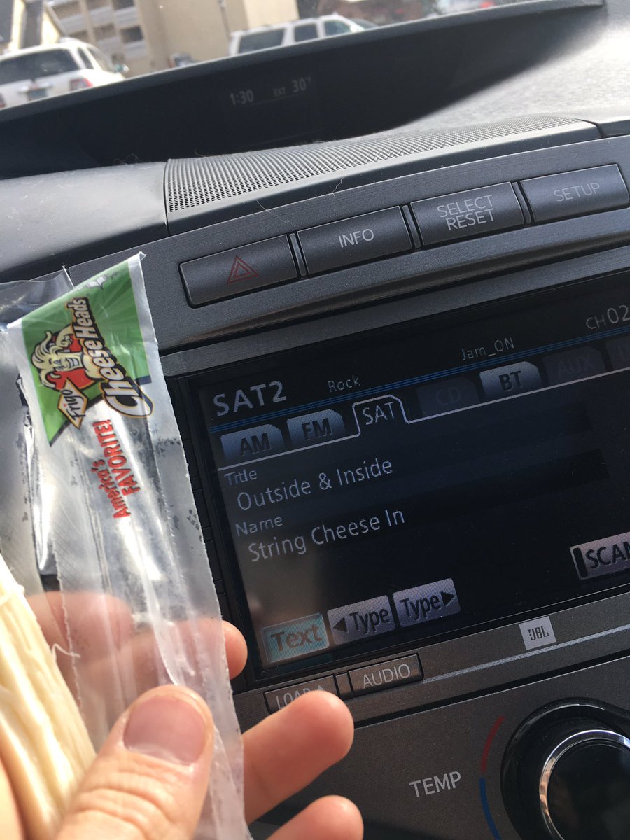 tetonfox's tweet photo. When your snack and your music match up. 😂Thanks @SXMJamON for the cosmic laugh and great music as always! @SCI_Official https://t.co/rU6FkqICjr