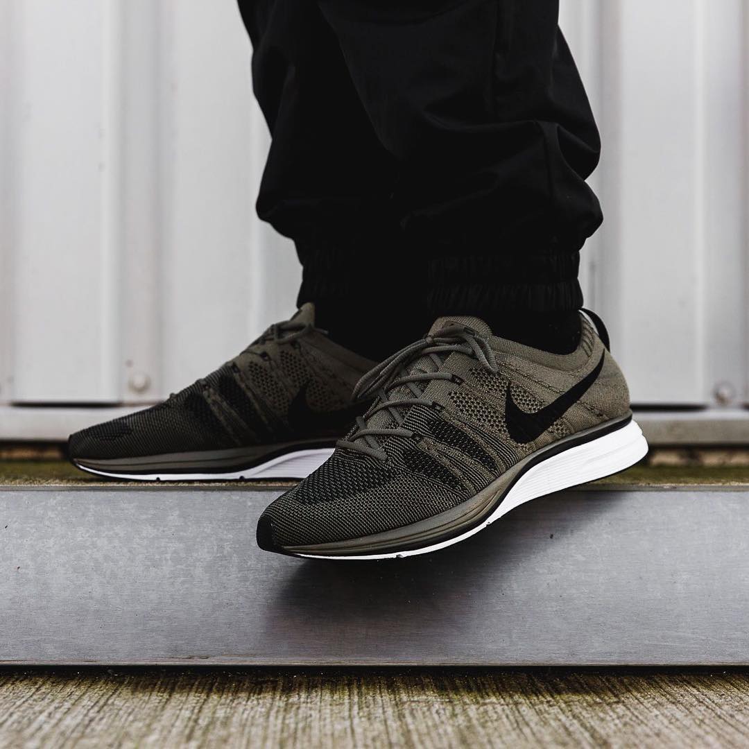 flyknit trainer on feet