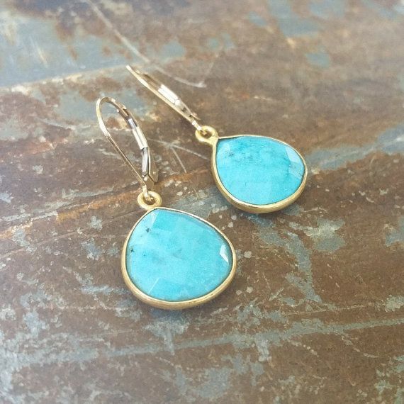 silvanasagan's tweet photo. Turquoise, December's Birthstone https://t.co/IIwd0QhaL0 @etsy #jewelry #gifts #christmasgifts #giftsforher #christmas #giftguide  #artisanbot #snrtg #RTplease #RTplease #RT #etsyaaa #shoppershour #Bizrt #etsyretwt #suprt #momlife #etsy #turquoise #december #birthstonejewelry https://t.co/sjjqFusdou