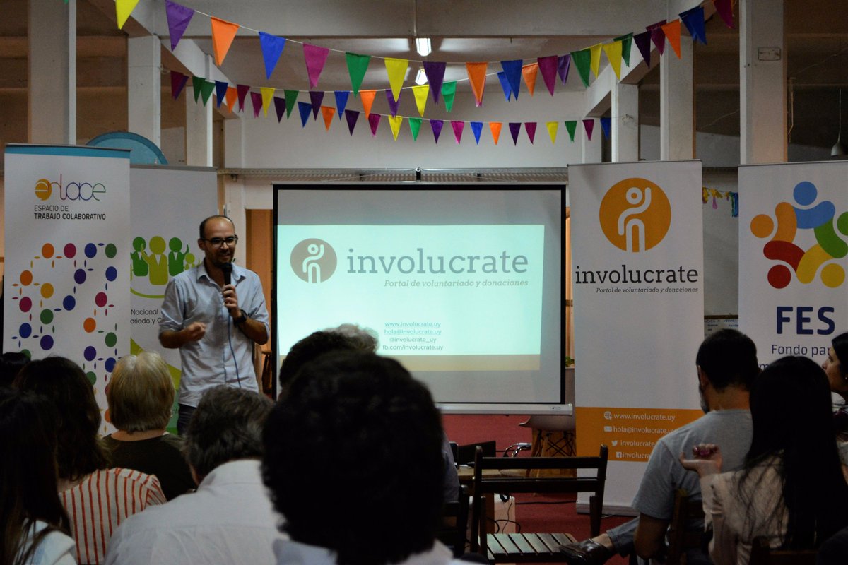 Involucrate_uy's tweet photo. Gracias a todas las organizaciones y voluntarios que participaron del lanzamiento de @Involucrate_uy ¡Se viene una etapa hermosa para construirla entre todos! 💪💪 #DIV2017  #INVOLUCRATE #ENLACE https://t.co/NoDOau9Nn7