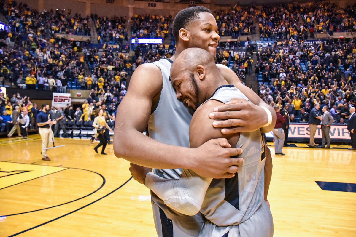 WestVirginiaU's tweet photo. West Virginia. The Best Virginia since 1863. 💛💙 https://t.co/v5cmduhQUO