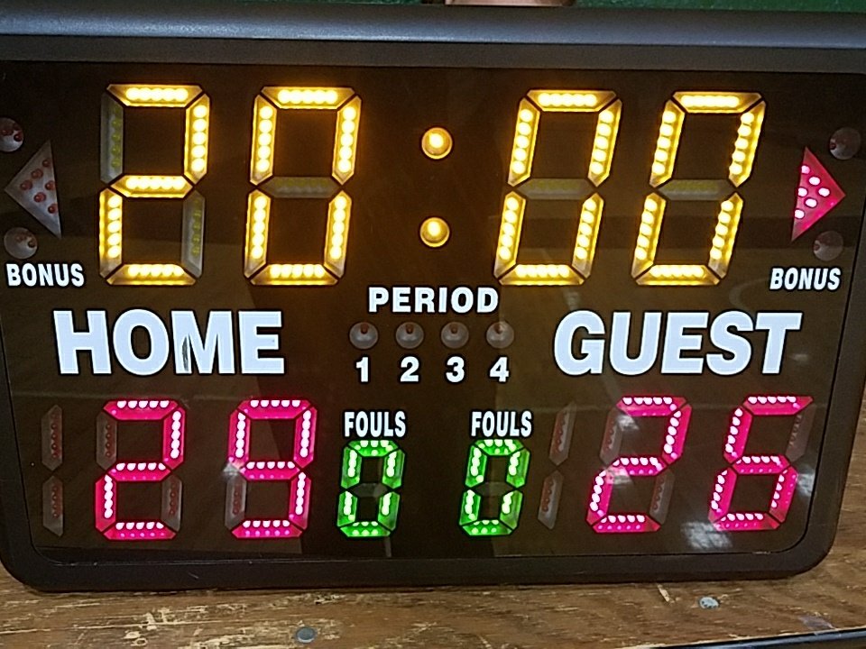 WrightStRec's tweet photo. Start of the 2nd half in our quarterfinal matchup with #Cruizers leading #BallerMorgulis 29-26! #ForTheShirt #RaiderUp https://t.co/PuGcVQFMup