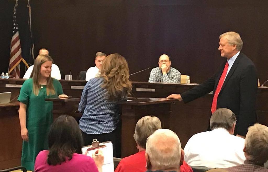 SHS_RedDevils's tweet photo. Brianna Sorenson received the Mayor’s Recognition Award at tonight’s city council meeting! #oneofus #shs_reddevils https://t.co/u41CWuXDFH https://t.co/pB2pR5pgsM