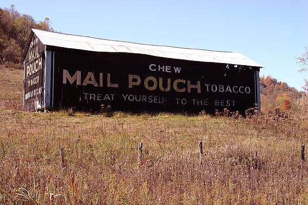 DthomasGallery's tweet photo. New artwork for sale! - "Mail Pouch Barn" - https://t.co/oNPbRwnP2G @fineartamerica https://t.co/JCwbxSvKT2