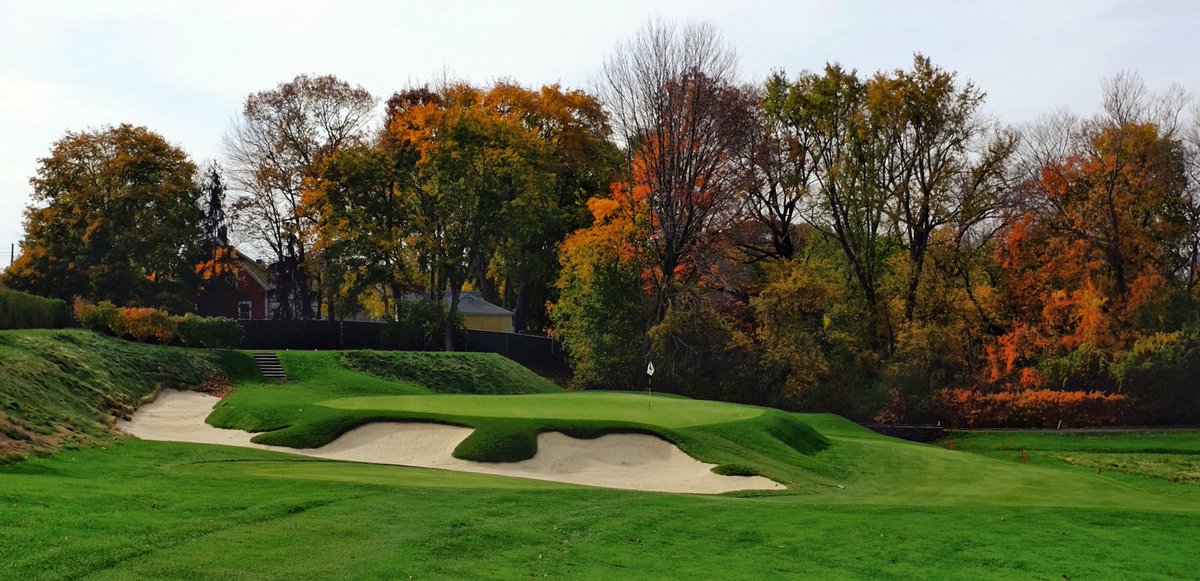 The par-3 3rd at Wannamoisett Country Club. A Donald Ross gem outside Providence, RI, Wanny sits on just 100 acres of parkland and tips out at a modest 6,732 yards and a par of 69. Lest you think it a pushover, you will never play a tougher par-69 in your life. @WCCGolf1898