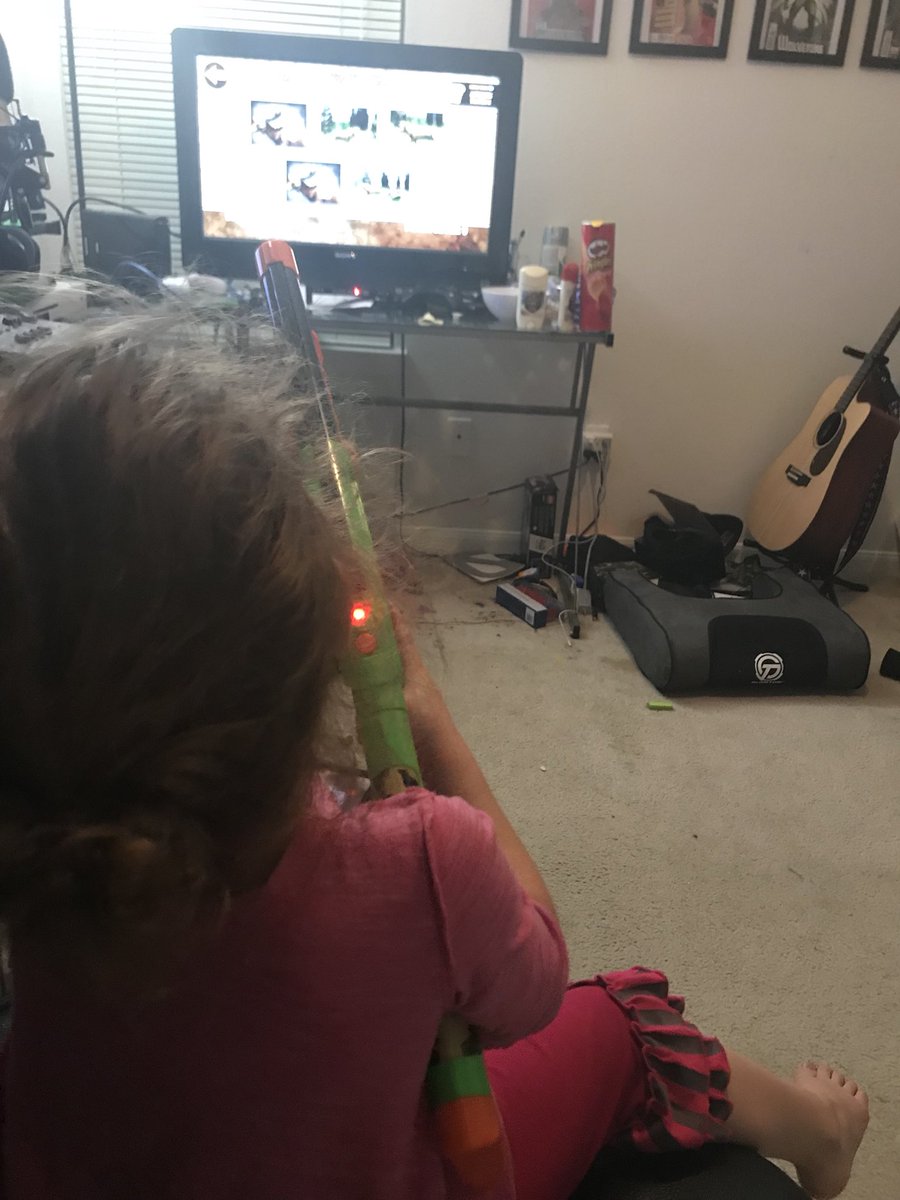 BPharissComedy's tweet photo. When you grow up in Texas you play @bigbuckhunter on @SureShotHD triple bull bonus for cuteness she got told she needs glasses cuz she missed all of them so she got her shades lol https://t.co/S7heO8Cy0L