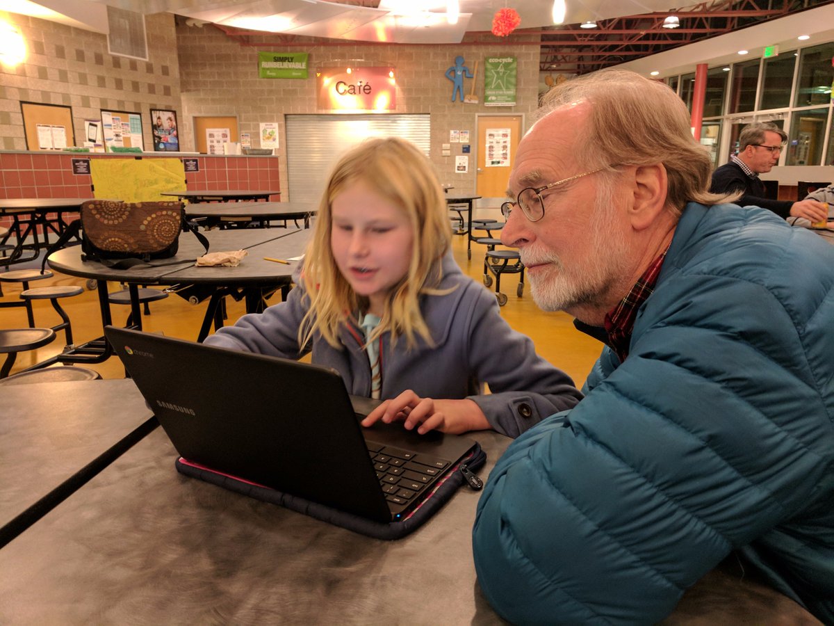 BoulderMai's tweet image. Thank you to all of the parents and students who came out to celebrate #HourOfCode2017 @CaseyMiddleSch #FamilyCodingNight @BVSDFamilies were able to try out @scratch @makeymakey @microbit_edu @BVSDcolorado @BVSDEdTech @BVSDInnovation #FutureReady #CSforAll #bvsdlearns