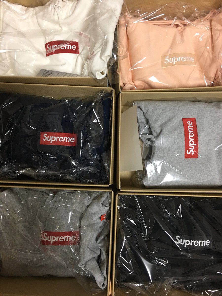 CopSupreme1's tweet photo. 申し訳ありません。
DMが殺到しておりご返信遅れて
しまう可能性があります。
やはりお客様全員には
供給できないと思われます(^^;;
今週も皆様にいい週末を過ごして
頂けるようこちらも精一杯尽力
致します🙇🏻
画像は16awの自分用に購入した
物です😅
sageだけ買えませんでした… https://t.co/WF3ezIw5pz