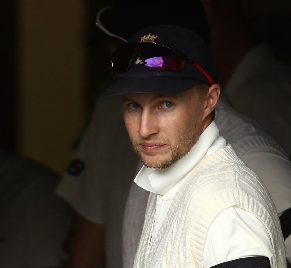 Wakes up full of optimism.

15 minutes later...

Goes back to bed.

#Ashes