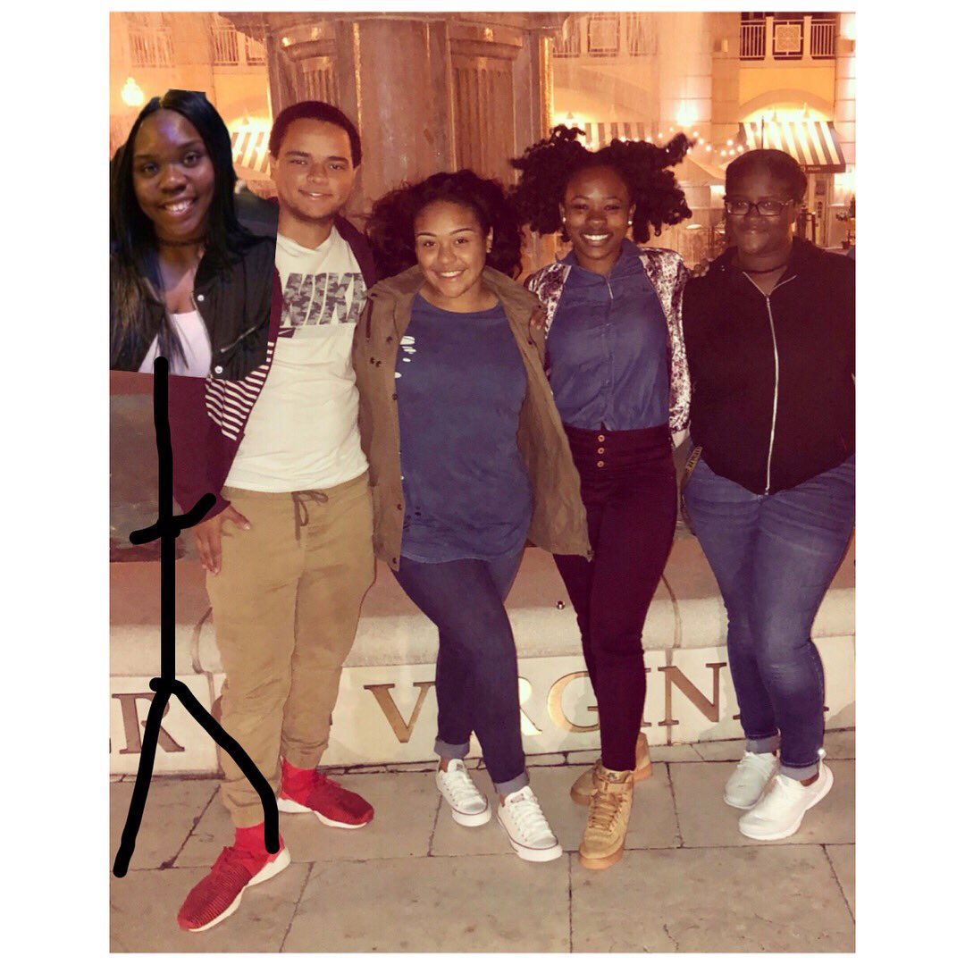 aliyahkmccray's tweet photo. My first season marching in the #BGMM has been so crazy. Unknowingly, I gained 3 sisters and a brother. On November 19, 2017 we became apart of the Ebony Kings and Queens family. We are The Five acTions of colleCtive dissonance & I am so thankful for them Love y’all 🖤! #EK #EEEQ https://t.co/jjCxIRkwLi