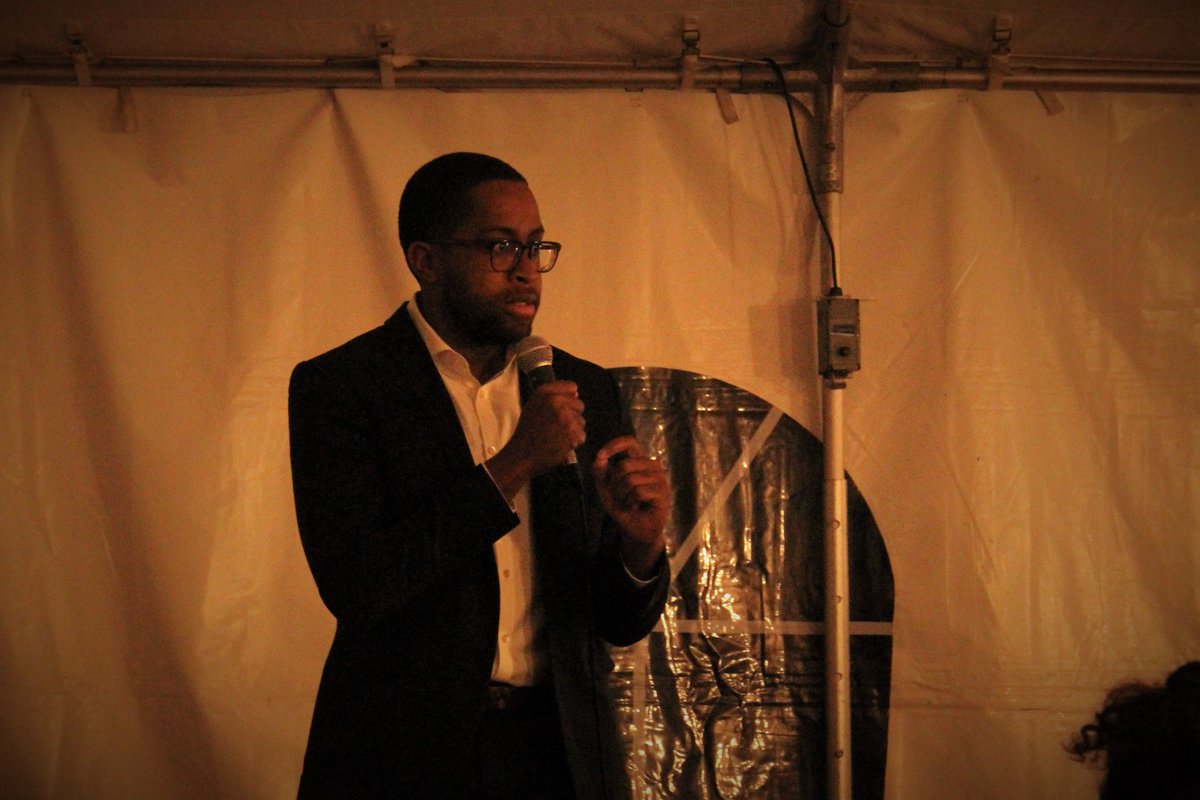 RossBarkan's tweet photo. Incredible night. Hosted @jessicaramos, @zellnor, and Robert Jackson--three anti-IDC candidates--under one roof. We will build a *strong* and *progressive* Democratic majority right here in New York. #NoIDCNoDeal https://t.co/j1qVtPwESN