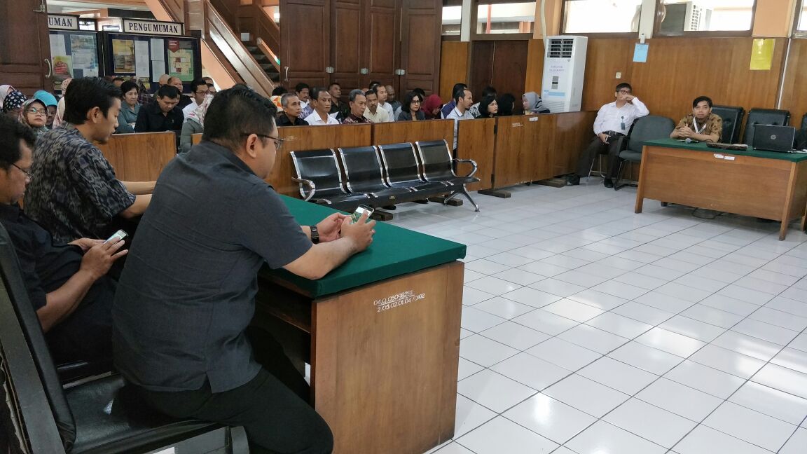 PN Malang #dinas (@ Pengadilan Negeri Malang in Malang, Indonesia) swarmapp.com/c/eGRDaoaZAEw