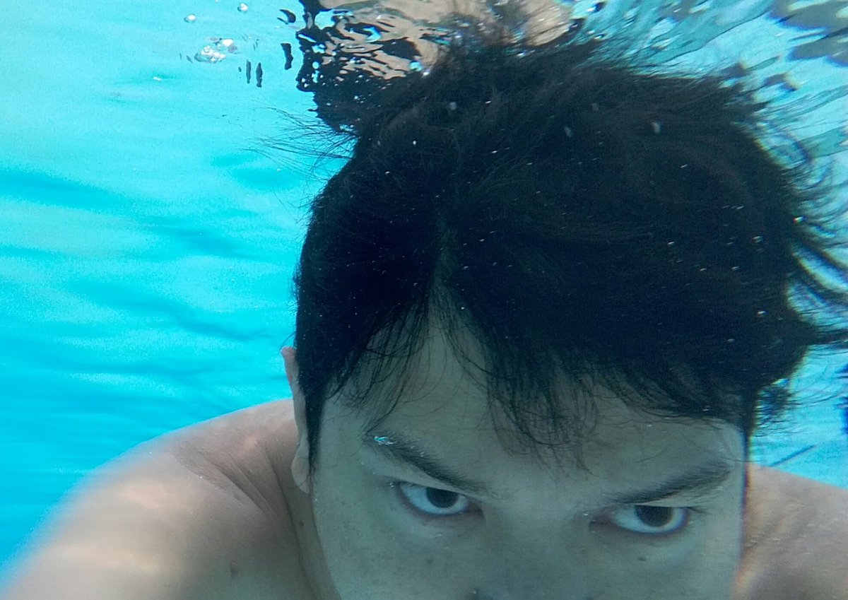 jump2edo's tweet photo. Panasnya, serasa pengen berendam di air dingin #whatahotday #jekardah https://t.co/qXJnCWhNyh