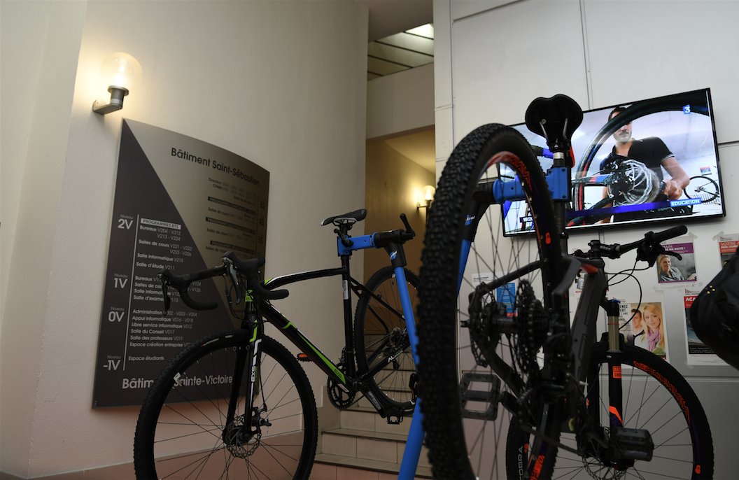 Marseille se dote d'une académie de formation aux métiers du Sport !  👏
goo.gl/1EGVed