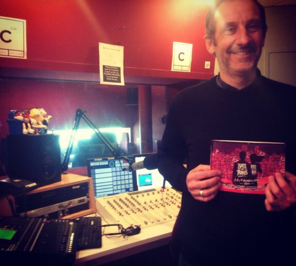 RadioClab's tweet photo. Jusqu'à 13h00 dans la #lunchbox de @RadioClab tout sur les @barsentrans avec Philippe Le Breton son programmateur #festival #barentrans #rennes #illeetvilaine #bretagne #festival #radio #campus https://t.co/AORCyBther