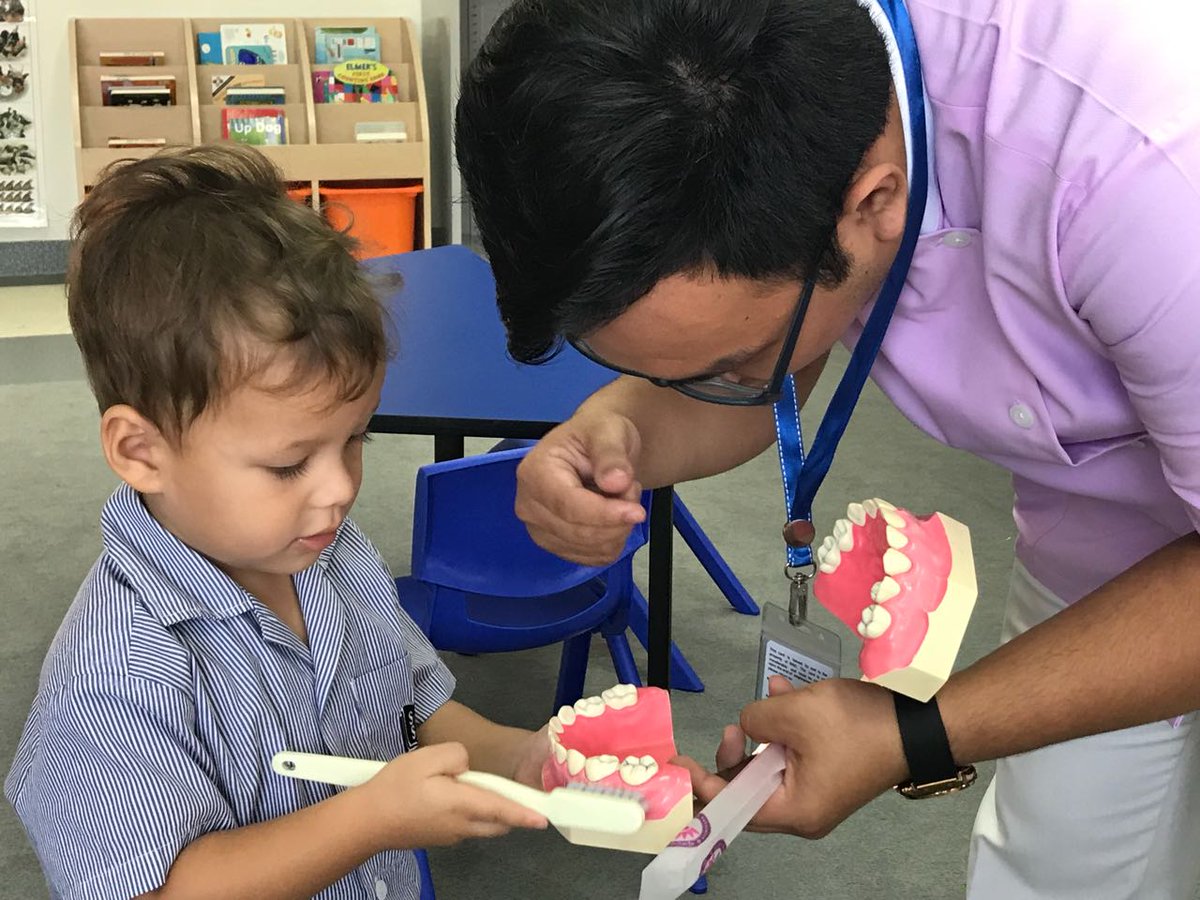 SISC_Official's tweet photo. Dentists from @Roomchang Dental Hospital visited @SISC_Official today to teach us the important of oral hygiene and how to #brush our #teeth. The @The_IEYC includes a #learningstrand on healthy living and physical well-being. https://t.co/Jq5h9gufX1