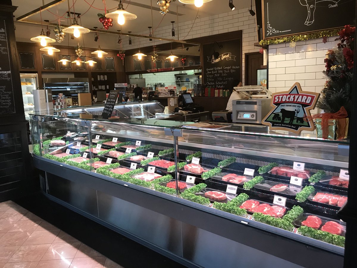 dalwray's tweet photo. Nice to visit @PrimeGourmetDXB to see their display of #meat cuts from Australia &amp; NZ including @OBEOrganic &amp; #stockyardbeef @meatlivestock @redmeatcouncil https://t.co/kWBKrI3TUY