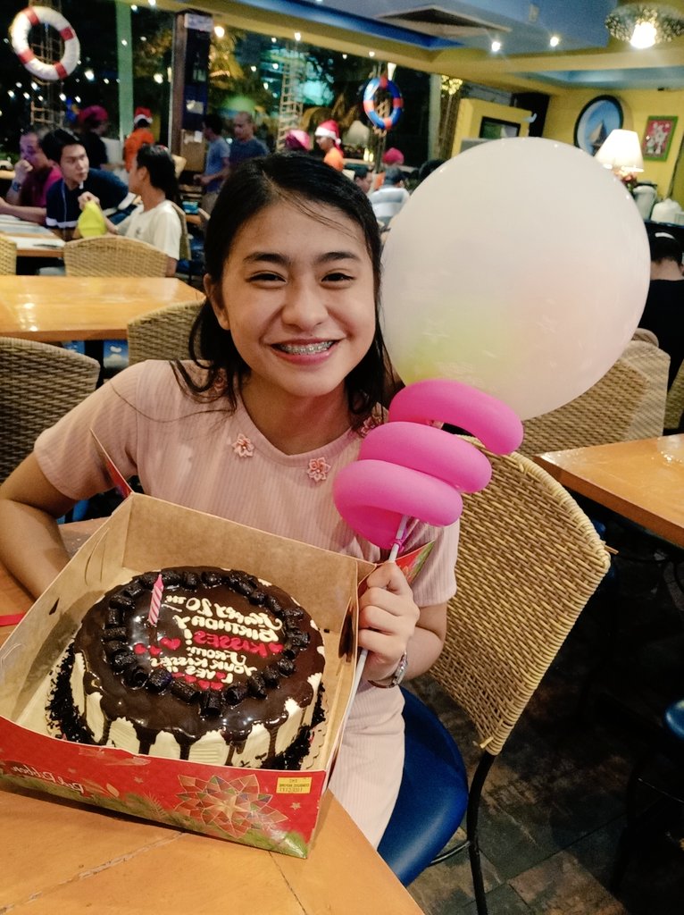 Ecaaaaaayy's tweet photo. y3y 😄😂😊 salamat sa Dios ng maramiii! ❤ #lateee https://t.co/JtClnwIQRA