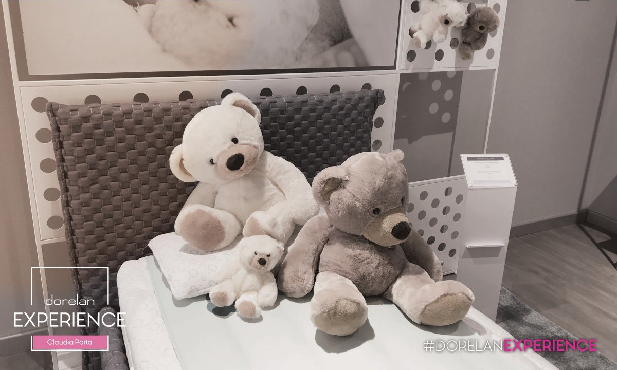 DorelansulWeb's tweet photo. Quando dormiamo il cervello lavora molto per noi, permettendo di cancellare le informazioni inutili e di fissare quelle importanti. 
📍Il video della #DorelanExperience di Claudia al #DorelanBed di #TorinoNizza:
https://t.co/9eAXz9TVJr
 #INegoziDeiTuoiSogni https://t.co/63cEcCqeAg
