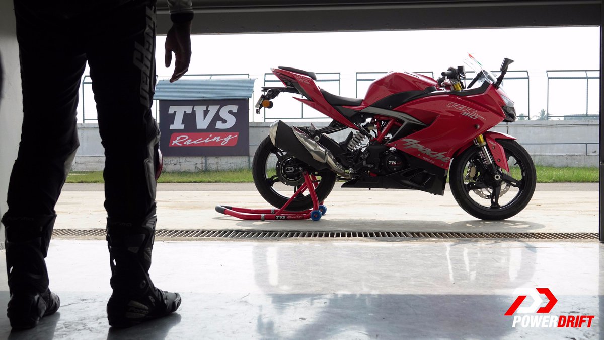 PowerDrift's tweet photo. Stay tuned folks! #TVSApache310RR #TVSApacheRR310 #TVSRacing #PowerDrift #tvsapache @TVSMotor @TVS_Racing https://t.co/qLVhCySPil