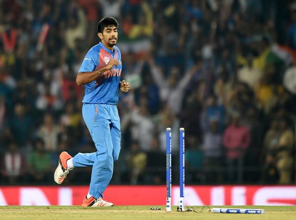 ImRaina's tweet image. Happy birthday to the Prince of Yorkers....Waiting for you to become the King! Congratulations on the Test call-up! Make us all proud @Jaspritbumrah93. ✌👌👍