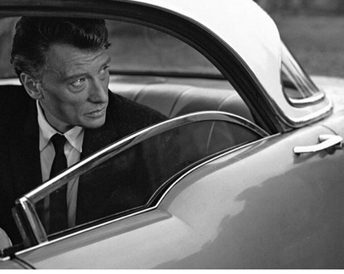 CorineGros's tweet photo. Johnny...✨😞 https://t.co/Hm5vw2w8Sp