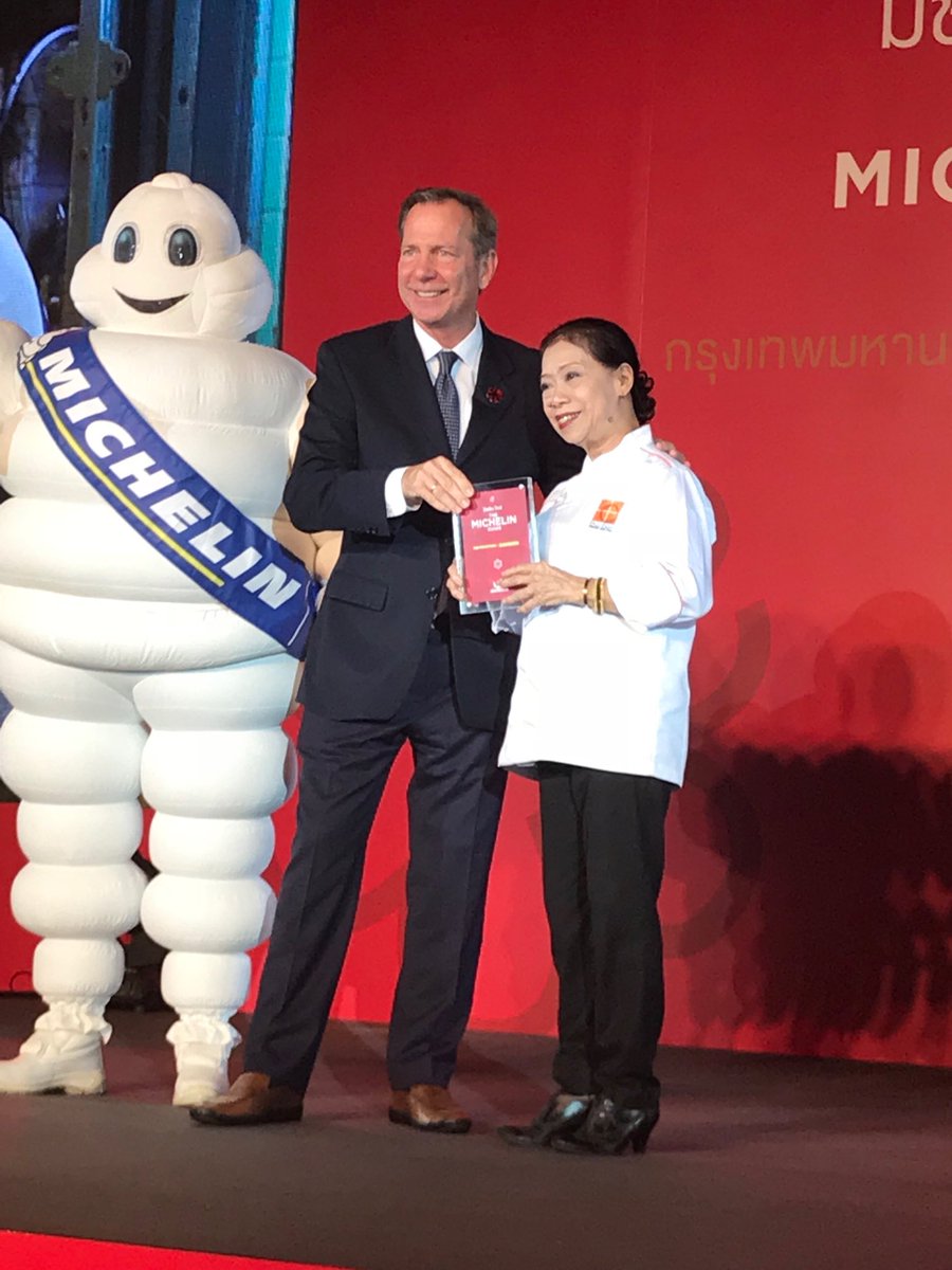Queen Of Thai Street Food Wins Michelin Star In Bangkok Guide