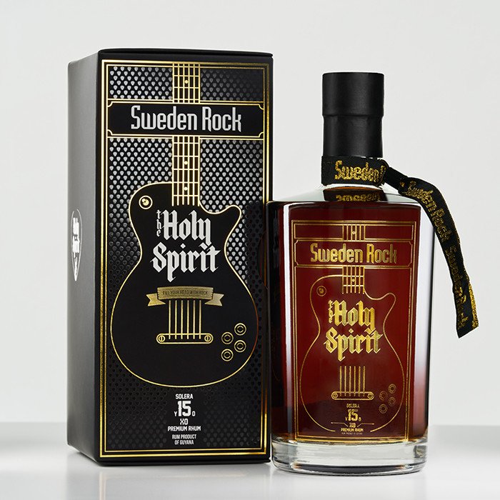 Årets hårdaste julklapp är här – Sweden Rock Festival lanserar The Holy Spirit of Sweden Rock Solera 15 XO Premium Rhum mynewsdesk.com/se/brands-for-…