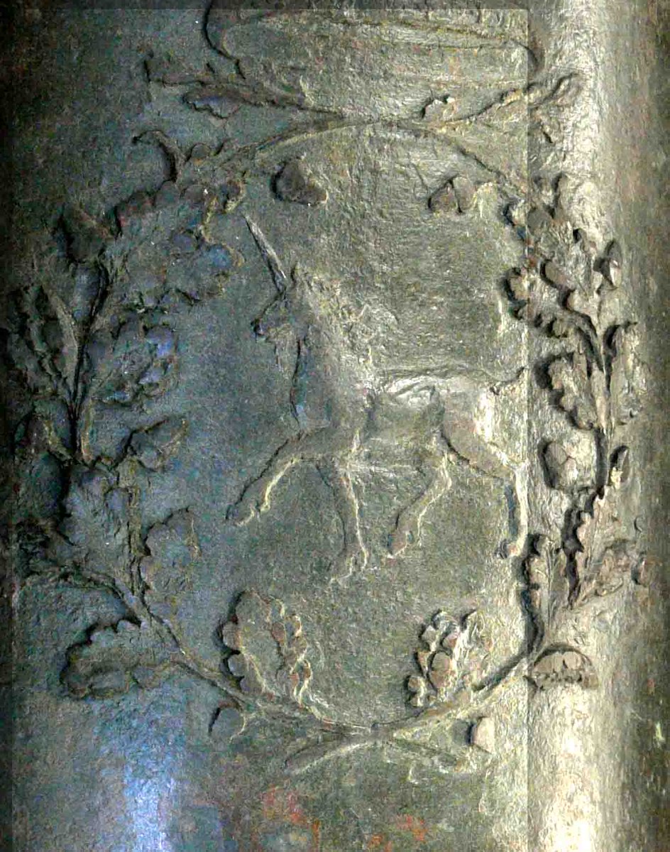 Basiliscoe's tweet photo. #AdventCalendar6 #FantasticBeasts &amp; where to find them on
#cannon:  Today a #in 1541 unicorn, on a gun cast for Guidobaldo della Rovere, Duke of Urbino by one of the Alberghetti family. #Torino https://t.co/1KzmgaeA0z