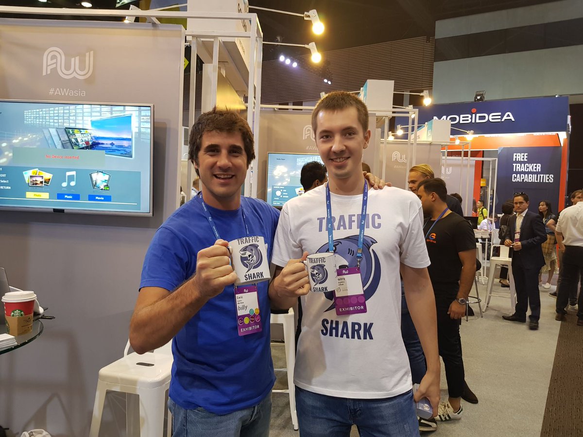 #BillyAroundTheWorld ✈️🌍
Hello #AWasia! Once again the Blue team is here as🔹Water Sponsor🔹of the event to refresh you with a bottle of water and fresh ideas on how to make your business grow and soar to the top. Come by to say “Hi”! 😎 Booth #B7