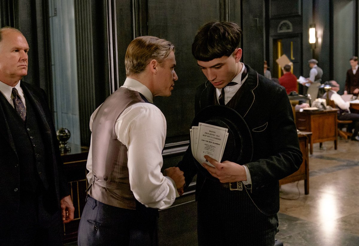 HPotter_France's tweet image. 6 Décembre 1926: Décès du sénateur Henry Shaw Junior, tué par un Obscurus (Croyance).
#RIPHenryShawJunior