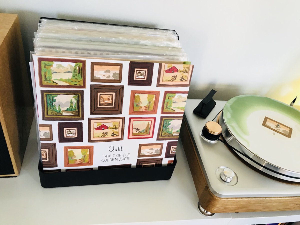 HOLIDAY LOVE 💕- we’re humbled to b included in <a href="/TTableKitchen/">TurntableKitchen</a> 🛍 holiday gift 🎁 💝 guide. You should give your #vinyl friends the gift of their 🏆🥇 subscription! This LP from <a href="/QUILTMUSIC/">QUILT</a> is 💯😍🎄✊