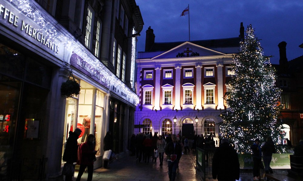 CityofYork's tweet image. Visiting #York today? Don't forget there's an extended Park &amp;amp; Ride service and free parking in Piccadilly multi-storey car park every Thursday &amp;amp; Friday until 22 Dec york.gov.uk/press/article/…