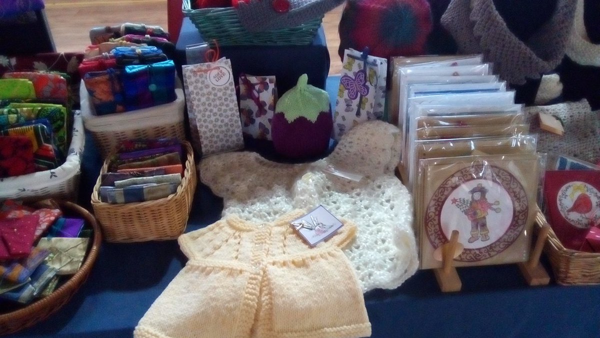 FelinheliMarket's tweet photo. 1 of 2 tweets. At Y Felinheli memorial hall today, Wednesday 6th December.
# https://t.co/RQw2rSSQhi