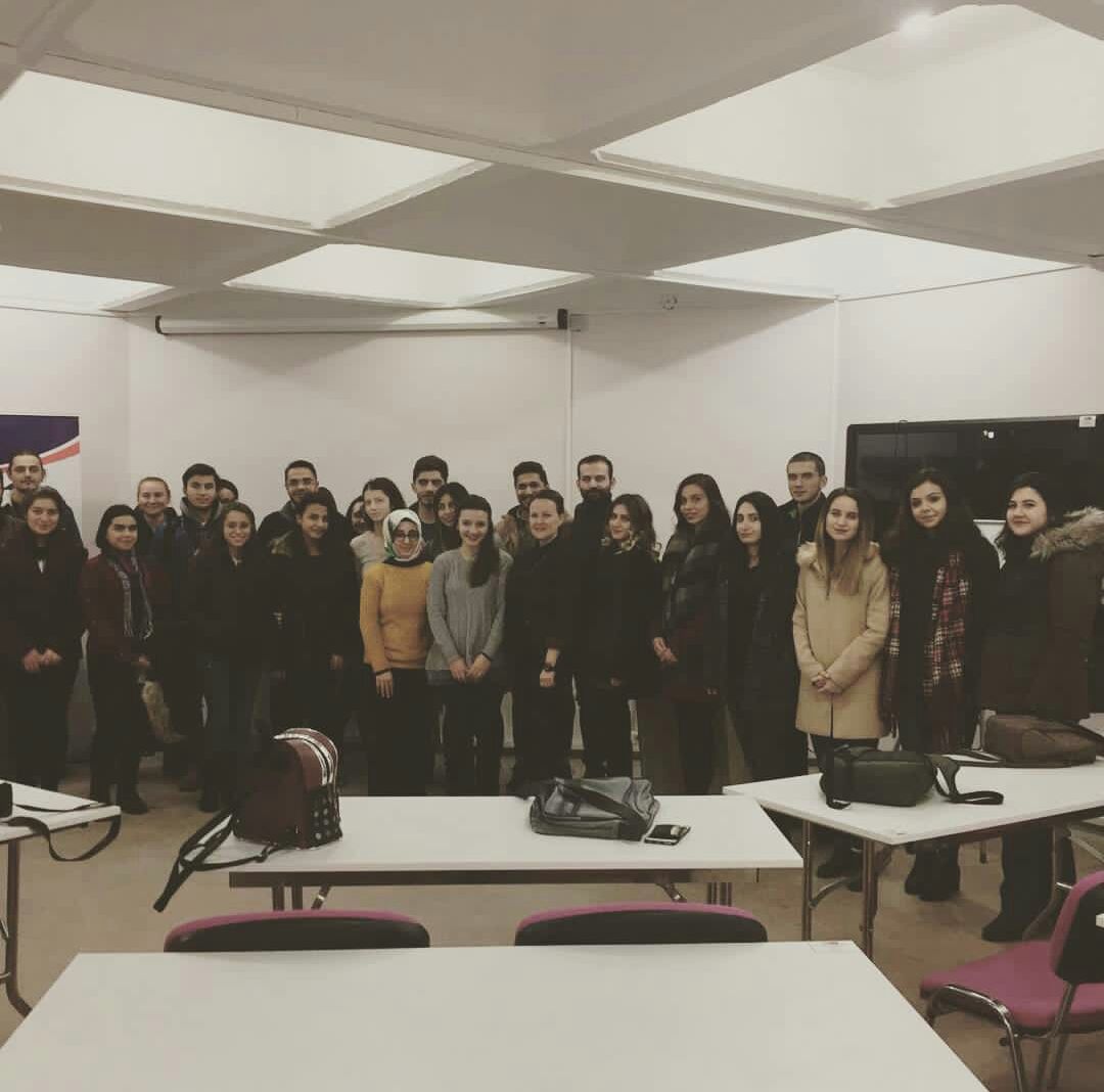 T.Ü Kariyer ve Yönetim Yönetim Topluluğu olarak İşkur Bilgilenirme Toplantısı düzenledik ve aynı zamanda işbaşı eğitim programı hakkında bilgi aldık.
#kariyerveyönetimtopluluğu