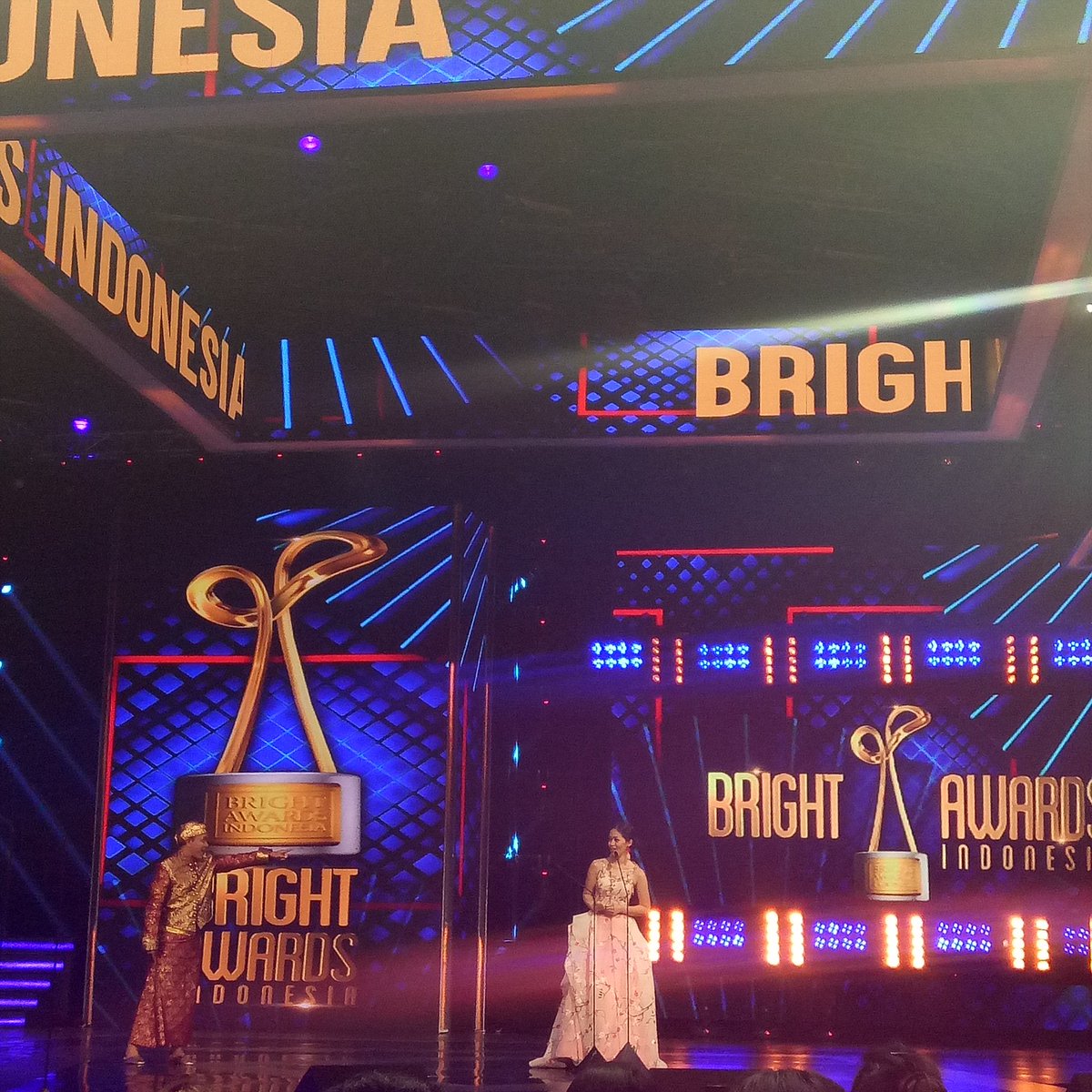 Bright Awards tweet media