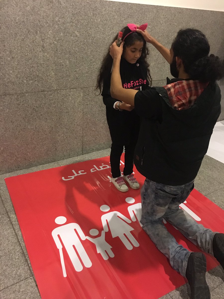 ArabicHeForShe's tweet photo. المتطوعين يستعدون للمشهد الصامت الذي سوف يجسد أهداف التنمية المستدامة ^^
#HeForSheTheaterClub #HeForShe #HeForShe @HeForShe https://t.co/poIxzHyonU