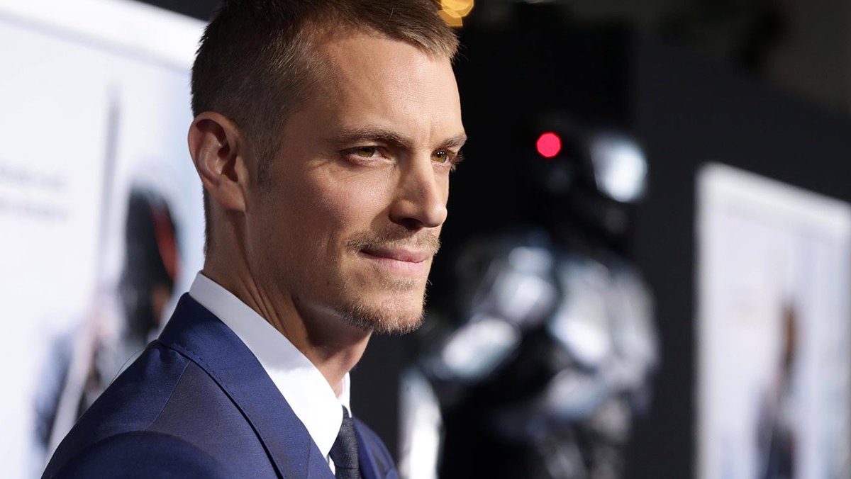 JMRamos1701D's tweet photo. @TheKillingNFLX @portaljKinnaman @joelkinnamanpic #JustJoel @joelkinnamanbr #JoelKinnaman #RoboCop #RoboCop30 https://t.co/1hh3armH8f