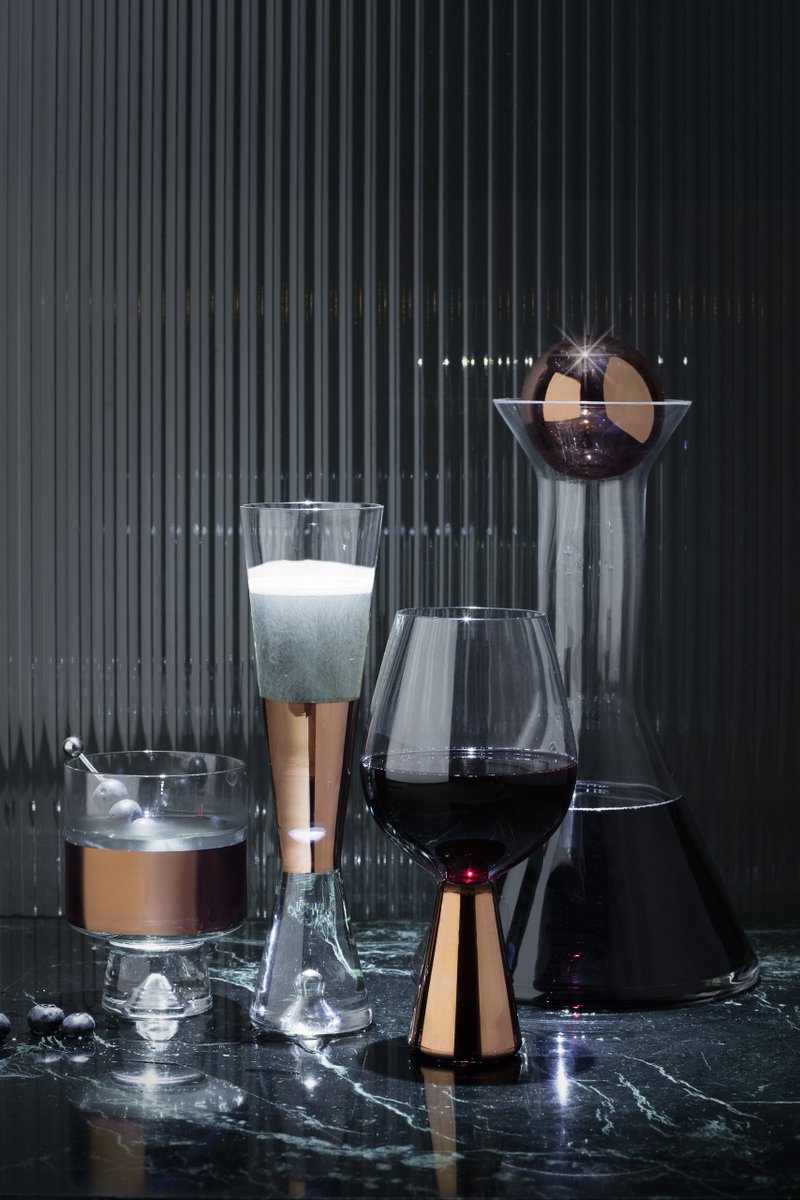 MOsDesignPH's tweet photo. Prepare for the holidays with something special:
The @TomDixonStudio Tank collection is made from mouth-blown clear glass ornamented with hand-painted copper detailing.
Serve up those drinks in an extraordinary way. Cheers!🥂
#tomdixon #tomdixonTANK #barware #mosdesignph https://t.co/P5OUitVDHD