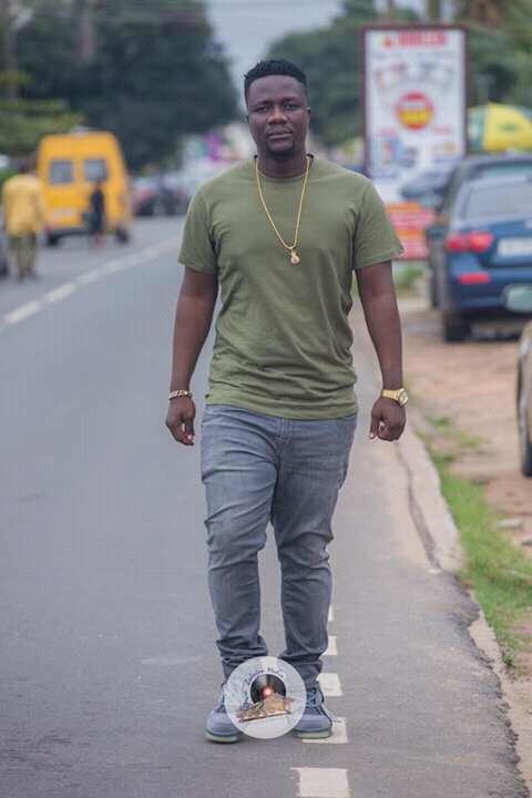 hope_akubia's tweet photo. @Obibiniboafo nie, Rap nie.. #RapMuWuDini #BestRapper #RapGod #EbinomKlick @game_Los1 @ojbbk @Kyenkyehene_st @obibinijnr @ako_bakeries https://t.co/pdUVXLudRF