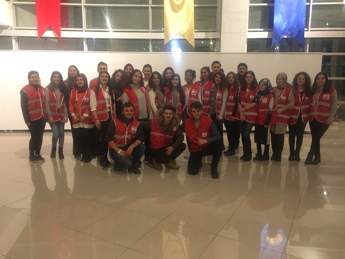 5 Aralık’ta düzenlenen BİZDE VARIZ 4 etkinliğinde Türk Kızılayı Topluluğu olarak BİZDE VARDIK🙏