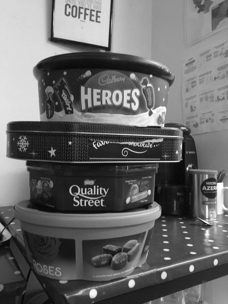 DevonCCDigital's tweet photo. Wednesday morning update on our week of #agile - by Jo Ryan from @TSConnected "Focusing on the user" https://t.co/jBQPJSxRKJ #digitaldcc #chocolate https://t.co/TP2NwPFHUK